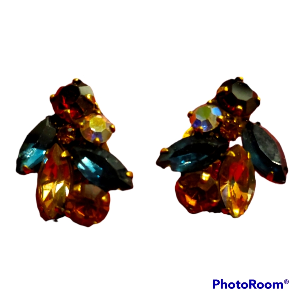 Weiss Vintage Crystal Earrings